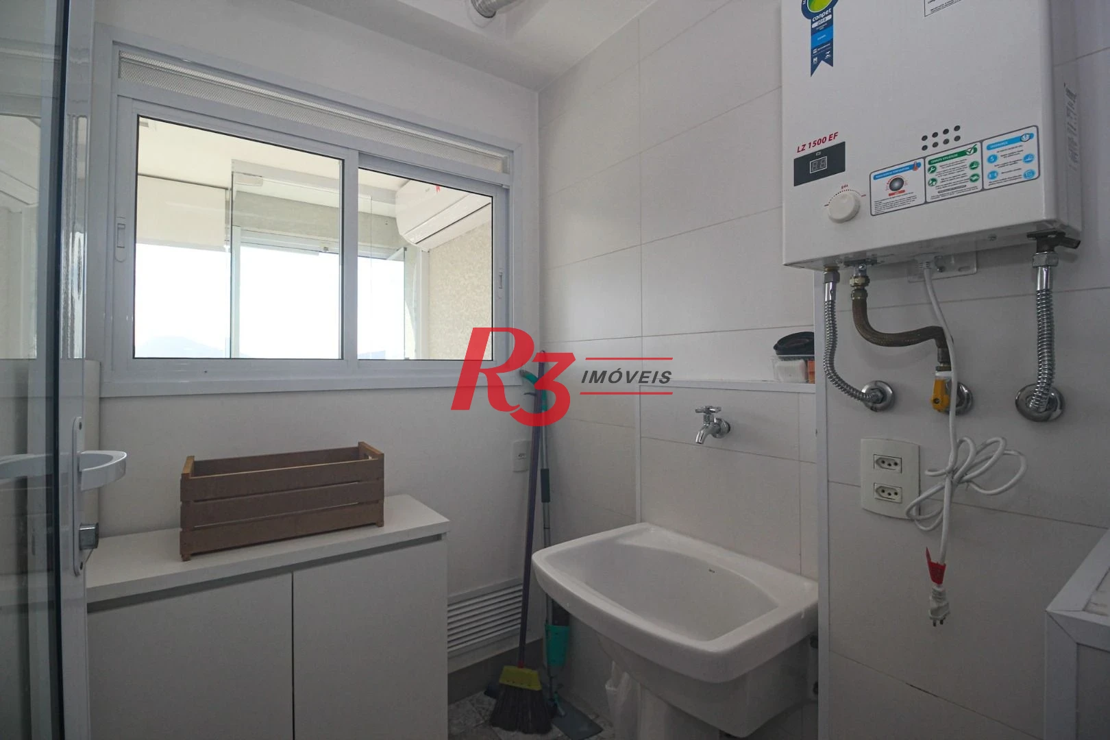 Apartamento com 1 dormitório para alugar, 50 m² por R$ 4.500,00/mês - Ponta da Praia - Santos/SP