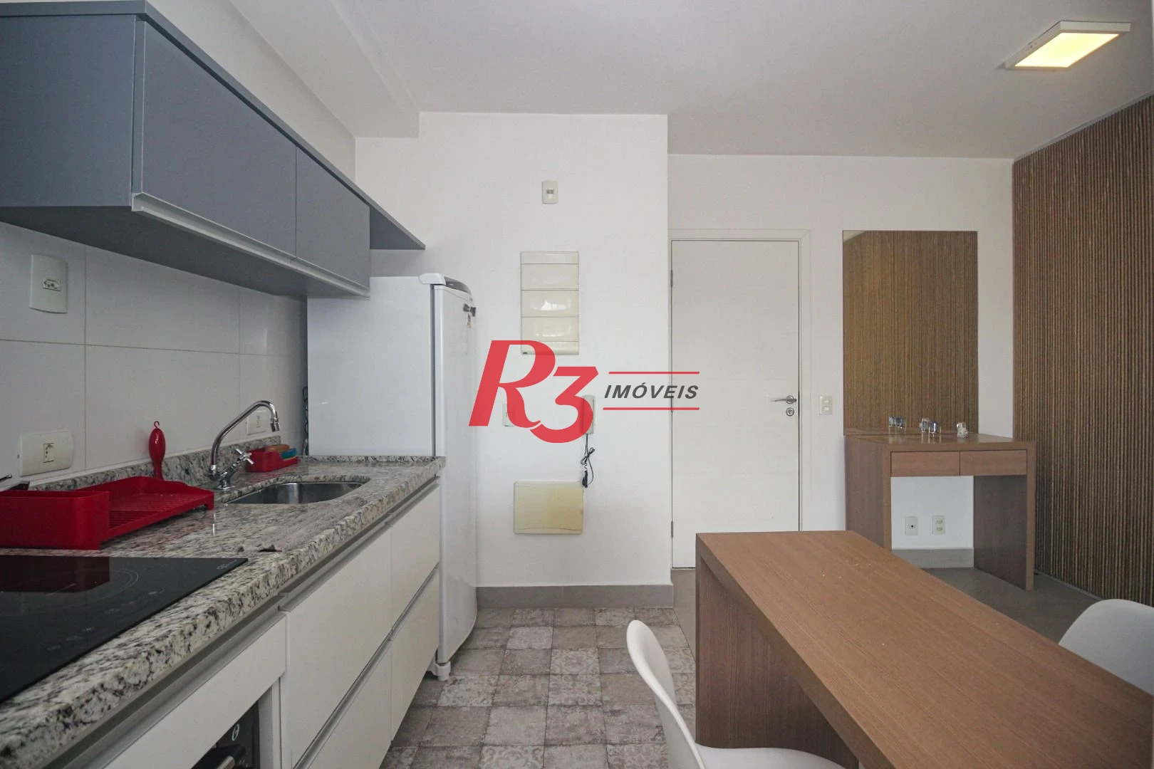 Apartamento com 1 dormitório para alugar, 50 m² por R$ 4.500,00/mês - Ponta da Praia - Santos/SP