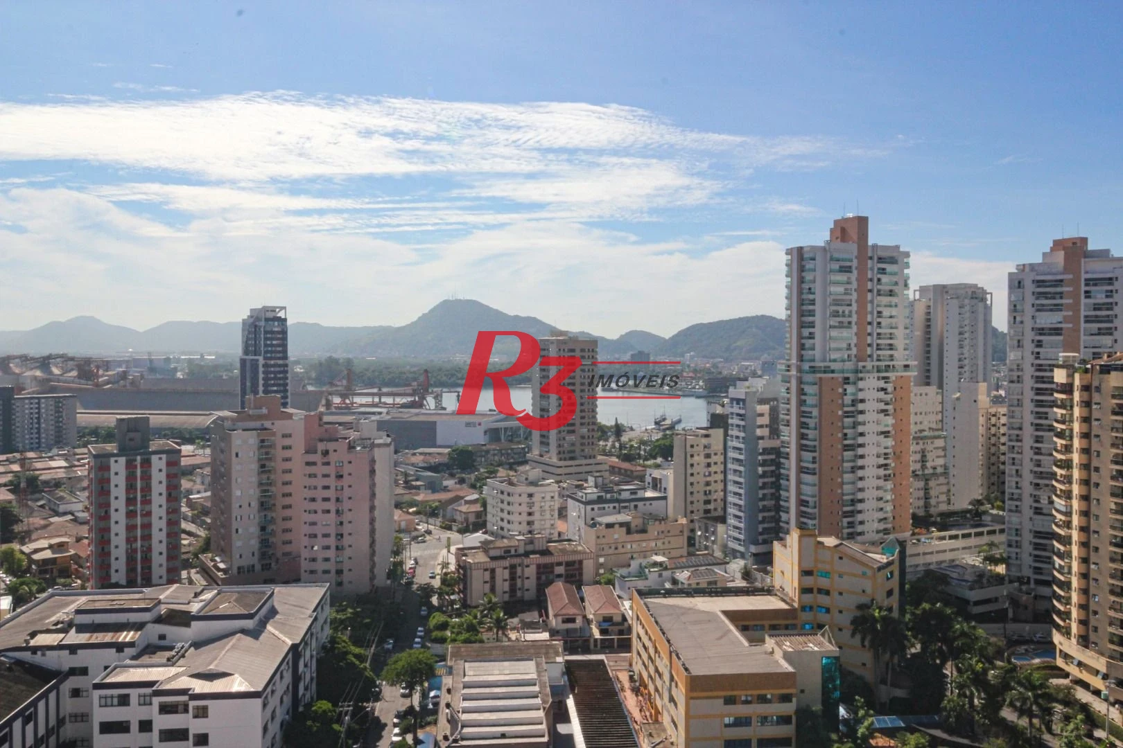 Apartamento com 1 dormitório para alugar, 50 m² por R$ 4.500,00/mês - Ponta da Praia - Santos/SP