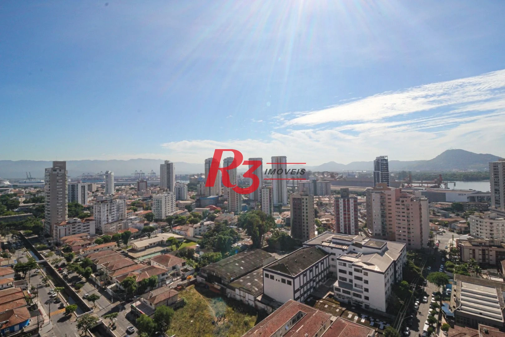 Apartamento com 1 dormitório para alugar, 50 m² por R$ 4.500,00/mês - Ponta da Praia - Santos/SP