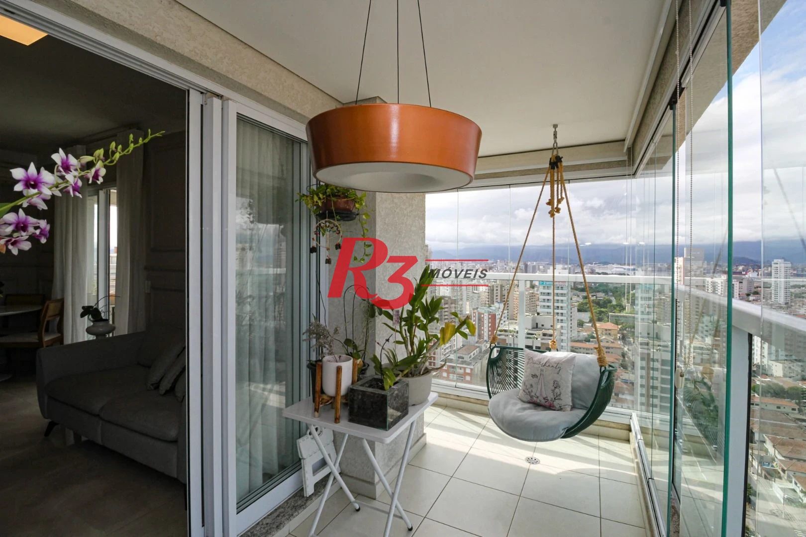 Apartamento com 2 dormitórios à venda, 77 m² por R$ 1.240.000,00 - Ponta da Praia - Santos/SP
