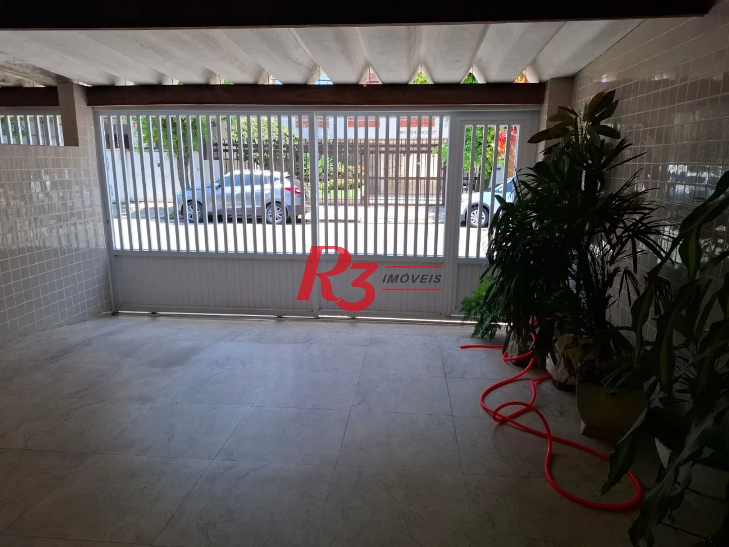 Casa com 3 dormitórios à venda, 122 m² por R$ 1.200.000,00 - Boqueirão - Santos/SP