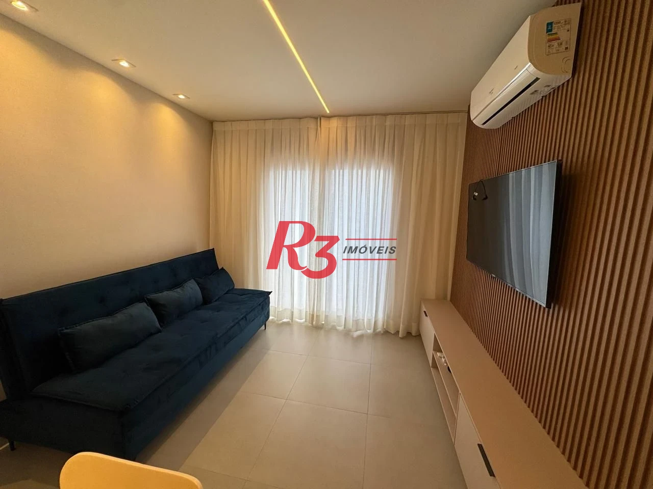 Apartamento com 1 dormitório para alugar, 44 m² por R$ 4.900,00/mês - Embaré - Santos/SP