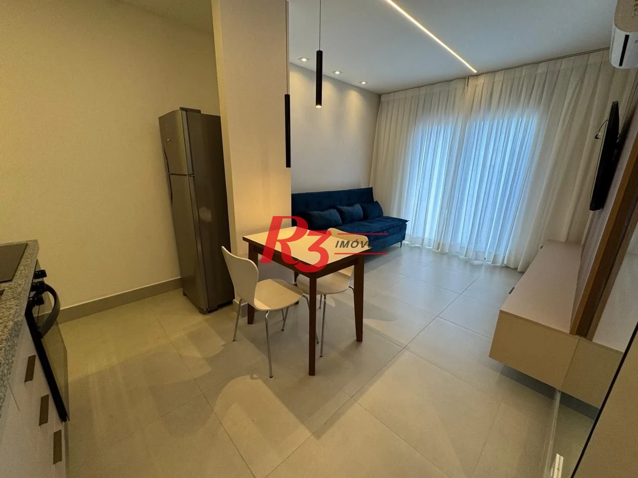Apartamento com 1 dormitório para alugar, 44 m² por R$ 4.900,00/mês - Embaré - Santos/SP