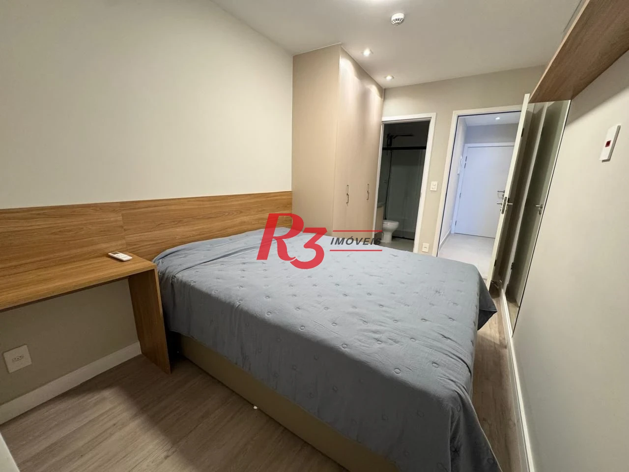 Apartamento com 1 dormitório para alugar, 44 m² por R$ 4.900,00/mês - Embaré - Santos/SP
