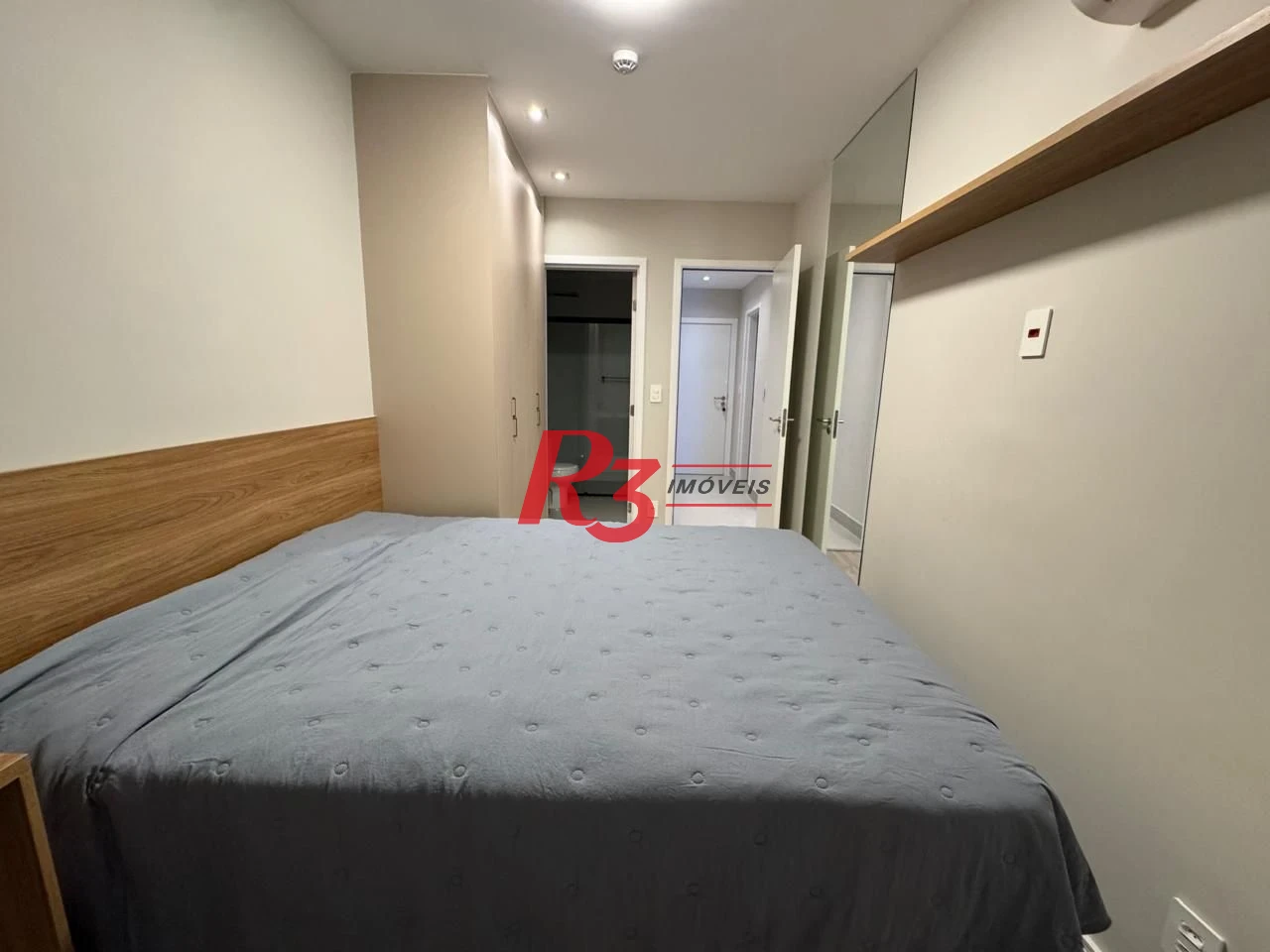 Apartamento com 1 dormitório para alugar, 44 m² por R$ 4.900,00/mês - Embaré - Santos/SP