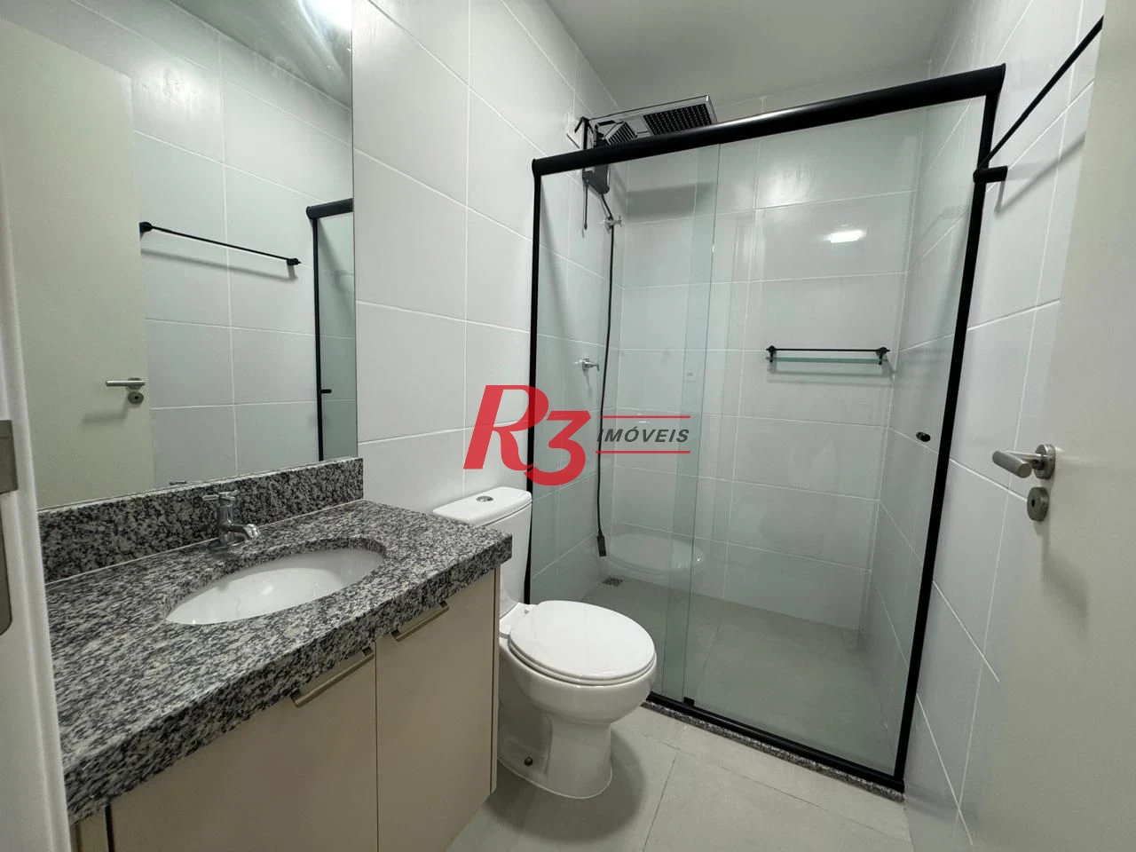 Apartamento com 1 dormitório para alugar, 44 m² por R$ 4.900,00/mês - Embaré - Santos/SP