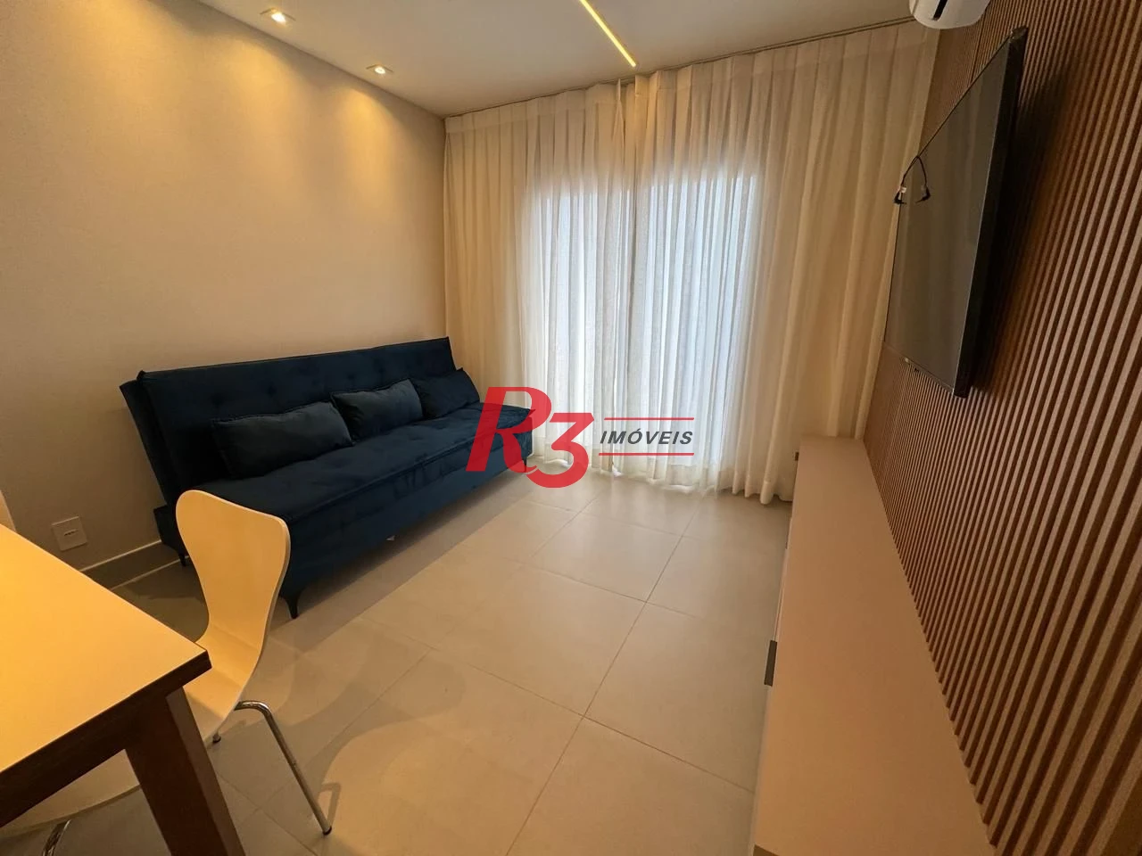 Apartamento com 1 dormitório para alugar, 44 m² por R$ 4.900,00/mês - Embaré - Santos/SP