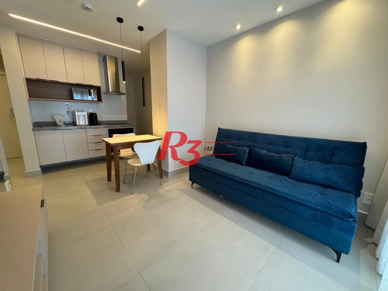 Apartamento com 1 dormitório para alugar, 44 m² por R$ 4.900,00/mês - Embaré - Santos/SP