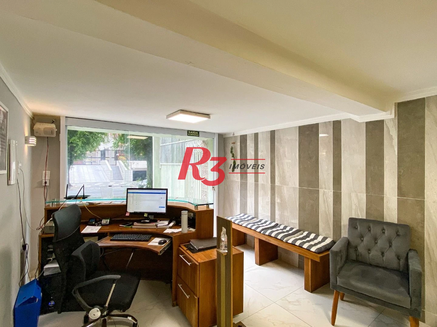 Sala para alugar, 12 m² por R$ 2.900,00/mês - Gonzaga - Santos/SP