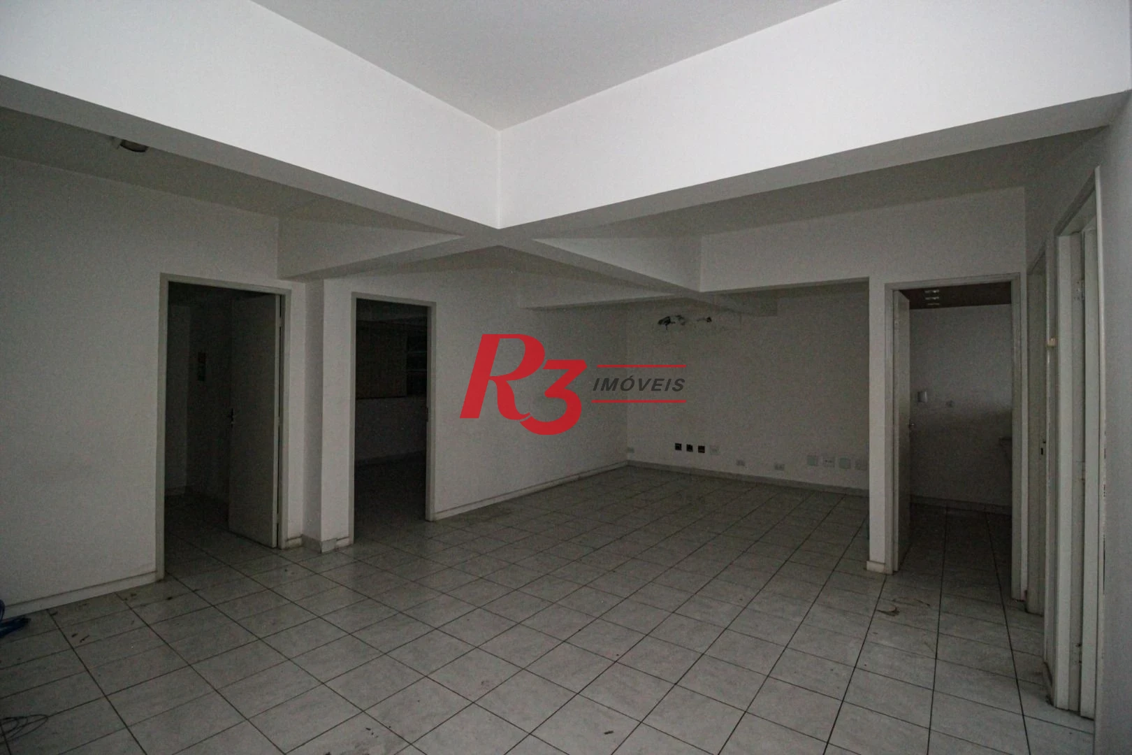 Sala para alugar, 92 m² por R$ 5.000,00/mês - Centro - Santos/SP