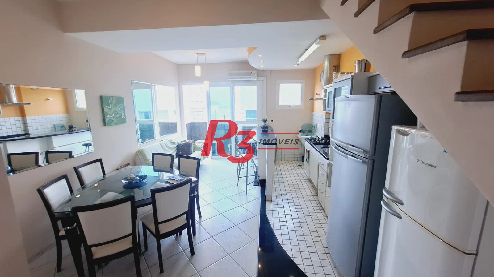 FLAT com 2 dormitórios para alugar, 72 m² por R$ 6.500/mês - Gonzaga - Santos/SP