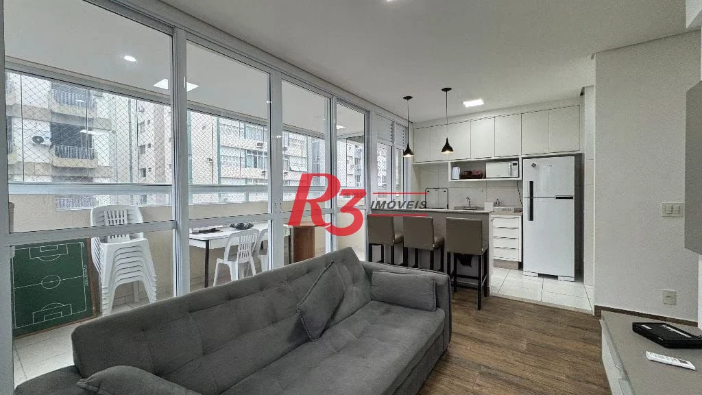 Apartamento com 2 dormitórios à venda, 72 m² por R$ 900.000,00 - Gonzaga - Santos/SP