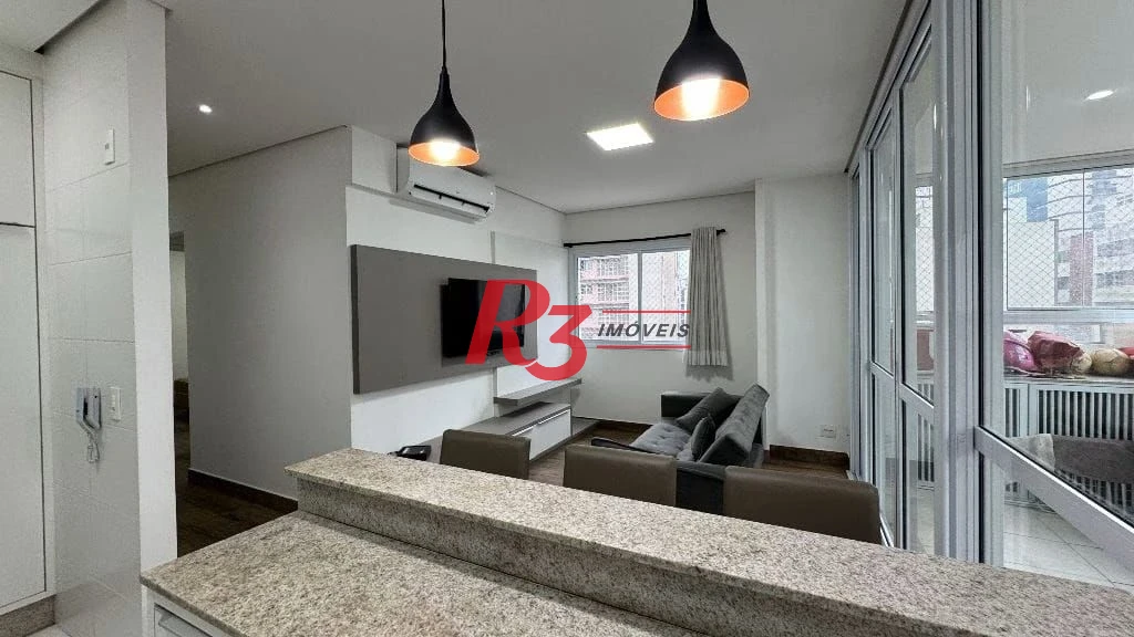 Apartamento com 2 dormitórios à venda, 72 m² por R$ 900.000,00 - Gonzaga - Santos/SP