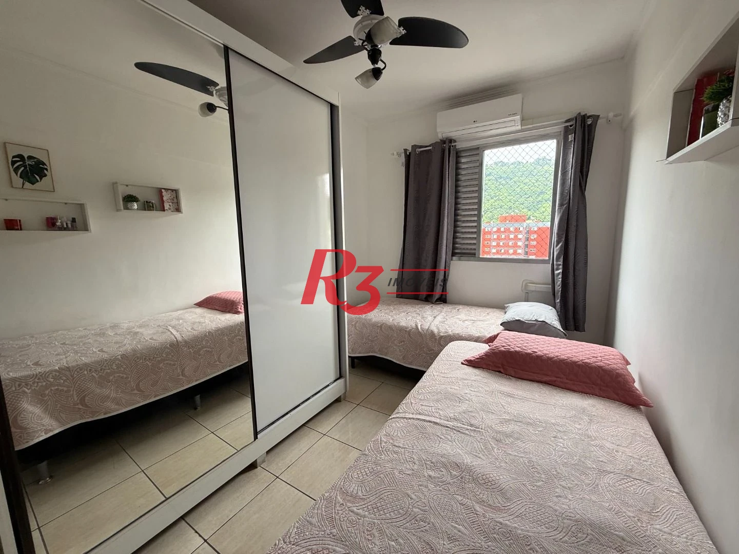 Apartamento à venda, 67 m² por R$ 250.000,00 - Saboó - Santos/SP
