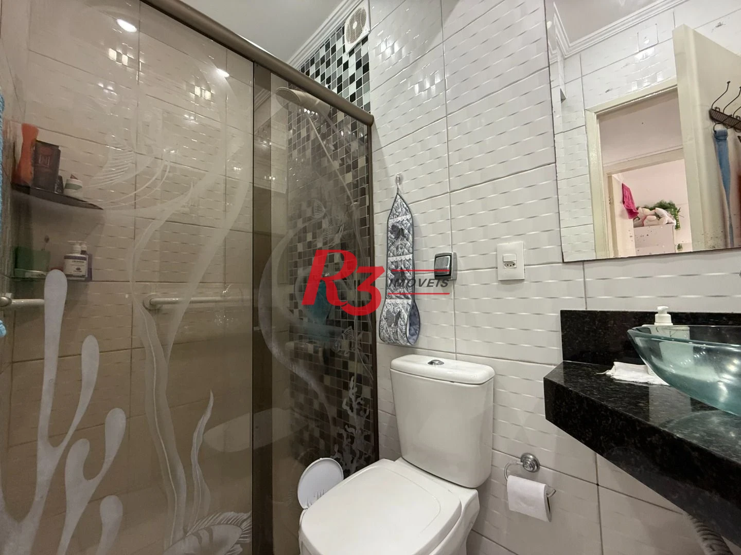 Apartamento à venda, 67 m² por R$ 250.000,00 - Saboó - Santos/SP