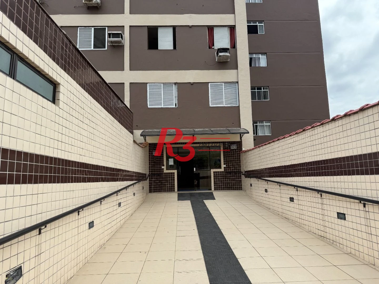 Apartamento à venda, 67 m² por R$ 250.000,00 - Saboó - Santos/SP