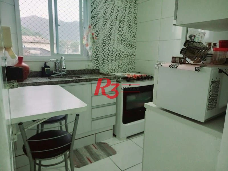 Apartamento com 2 dormitórios à venda, 52 m² por R$ 280.000,00 - Vila Voturuá - São Vicente/SP
