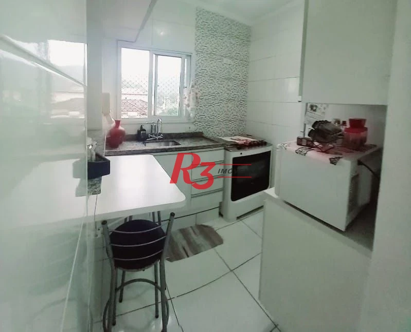 Apartamento com 2 dormitórios à venda, 52 m² por R$ 280.000,00 - Vila Voturuá - São Vicente/SP