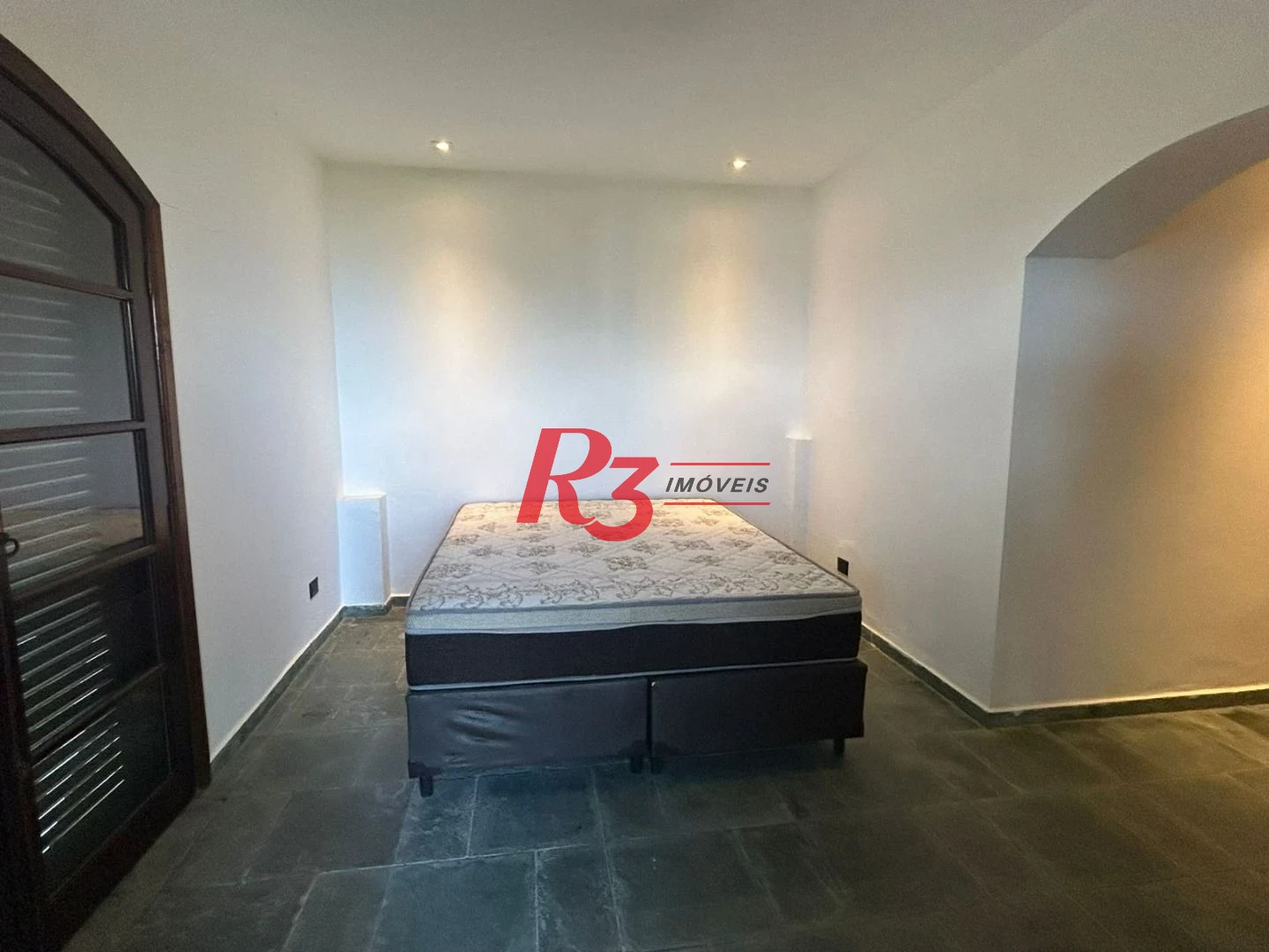 Casa, 792 m² - venda por R$ 7.990.000,00 ou aluguel por R$ 65.800,00/mês - Marapé - Santos/SP