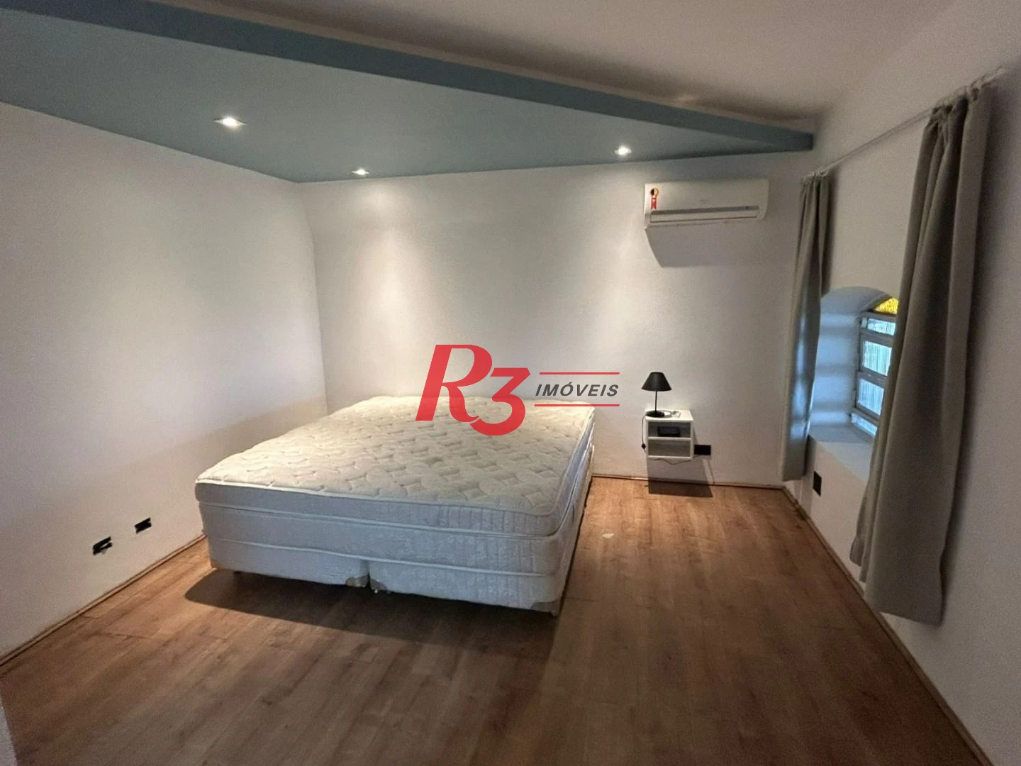 Casa, 792 m² - venda por R$ 7.990.000,00 ou aluguel por R$ 65.800,00/mês - Marapé - Santos/SP
