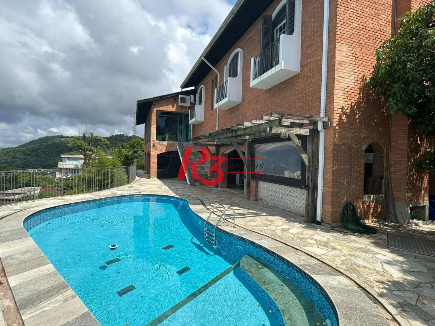 Casa, 792 m² - venda por R$ 7.990.000,00 ou aluguel por R$ 65.800,00/mês - Marapé - Santos/SP