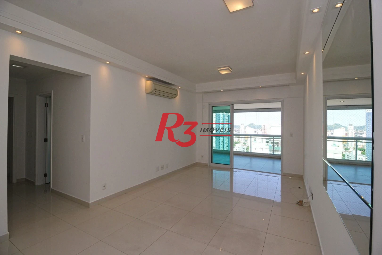 Apartamento com 3 dormitórios à venda, 151 m² por R$ 3.400.000,00 - Aparecida - Santos/SP