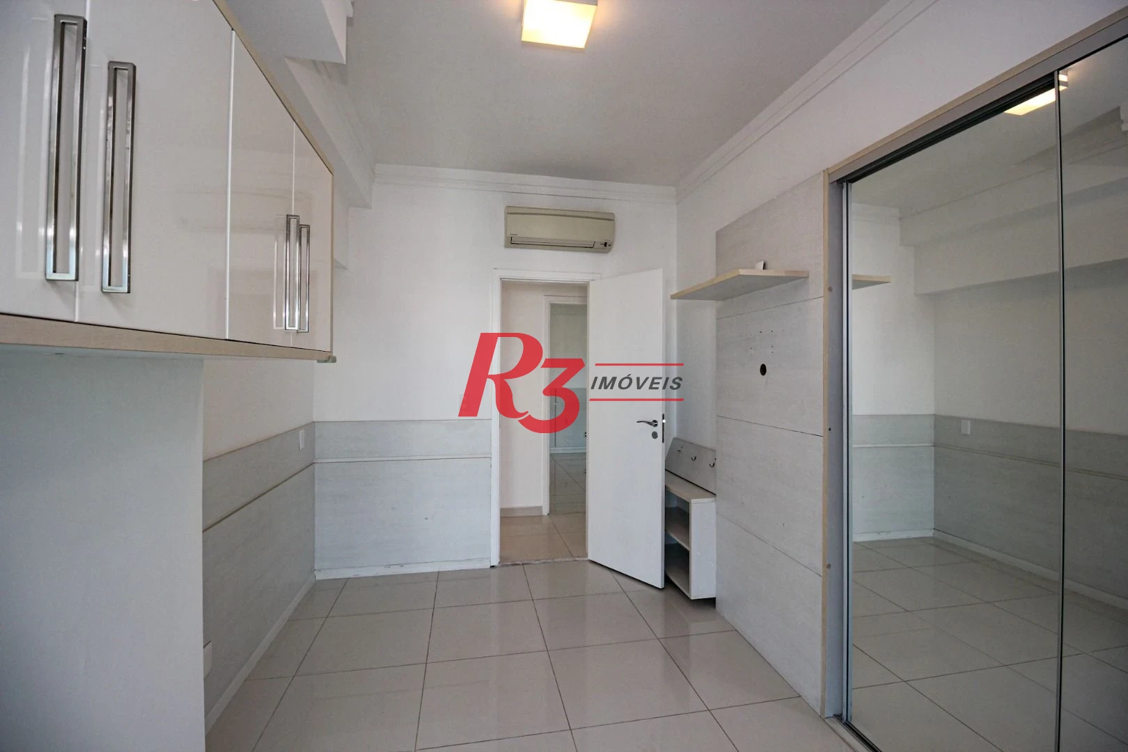 Apartamento com 3 dormitórios à venda, 151 m² por R$ 3.400.000,00 - Aparecida - Santos/SP