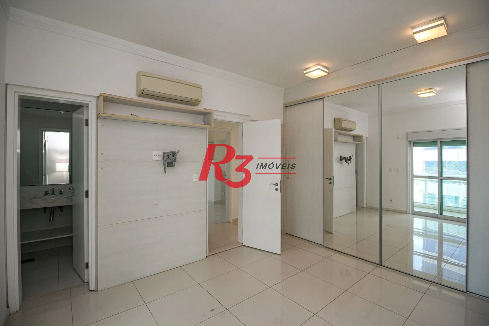Apartamento com 3 dormitórios à venda, 151 m² por R$ 3.400.000,00 - Aparecida - Santos/SP