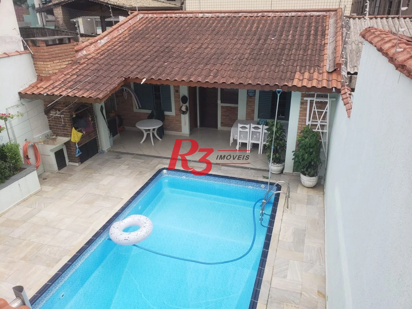 Sobrado, 380 m² - venda por R$ 3.000.000,00 ou aluguel por R$ 20.860,00/mês - Embaré - Santos/SP