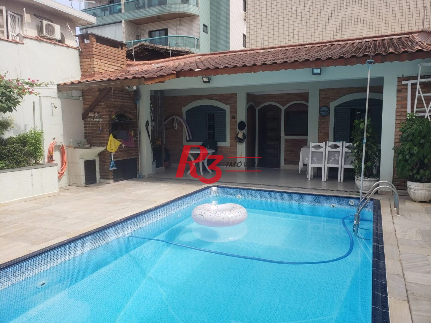 Sobrado, 380 m² - venda por R$ 3.000.000,00 ou aluguel por R$ 20.860,00/mês - Embaré - Santos/SP