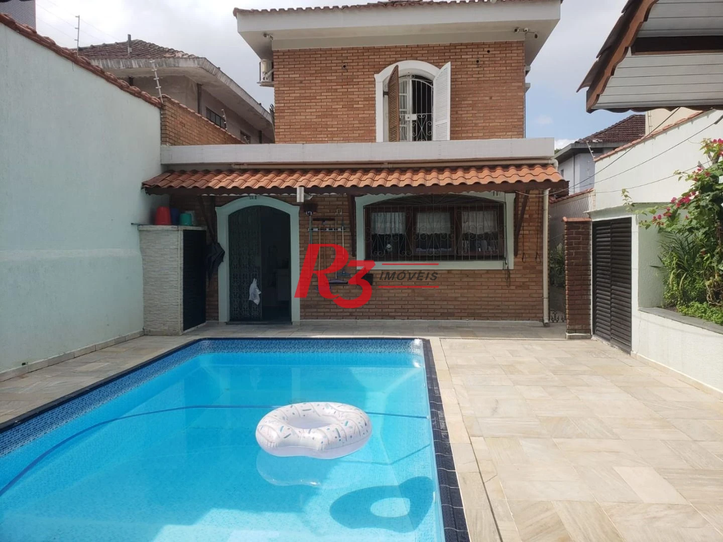 Sobrado, 380 m² - venda por R$ 3.000.000,00 ou aluguel por R$ 20.860,00/mês - Embaré - Santos/SP