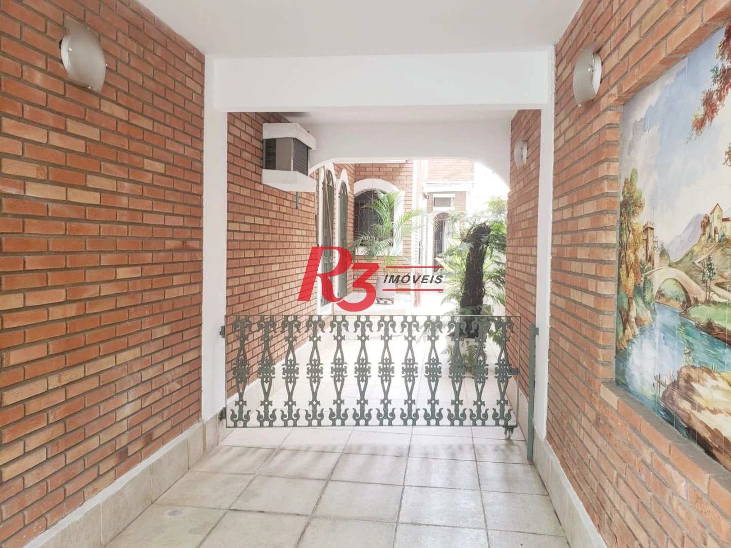 Sobrado, 380 m² - venda por R$ 3.000.000,00 ou aluguel por R$ 20.860,00/mês - Embaré - Santos/SP