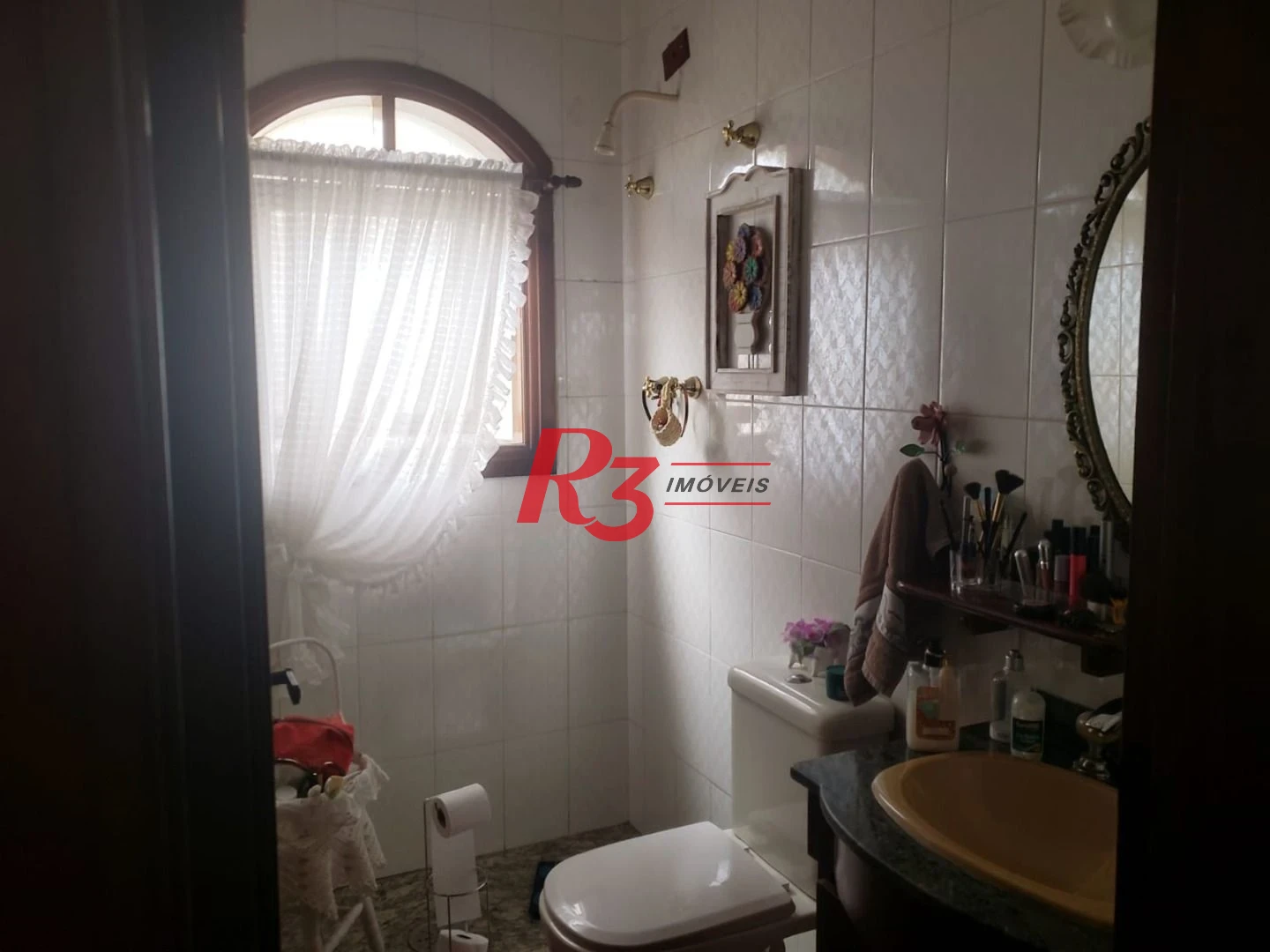 Sobrado, 380 m² - venda por R$ 3.000.000,00 ou aluguel por R$ 20.860,00/mês - Embaré - Santos/SP