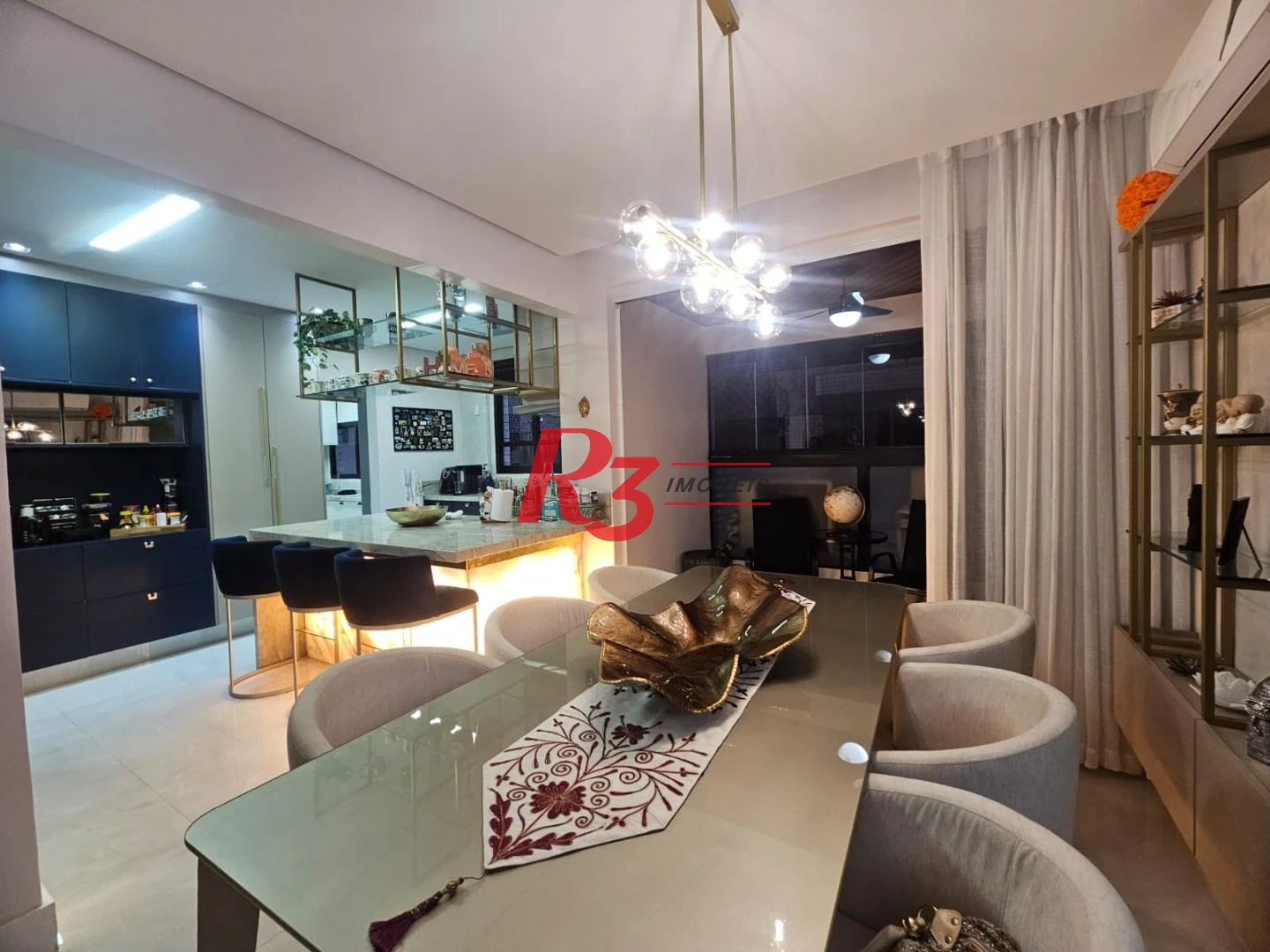 Apartamento com 3 dormitórios à venda, 120 m² por R$ 1.790.000,00 - Pompéia - Santos/SP