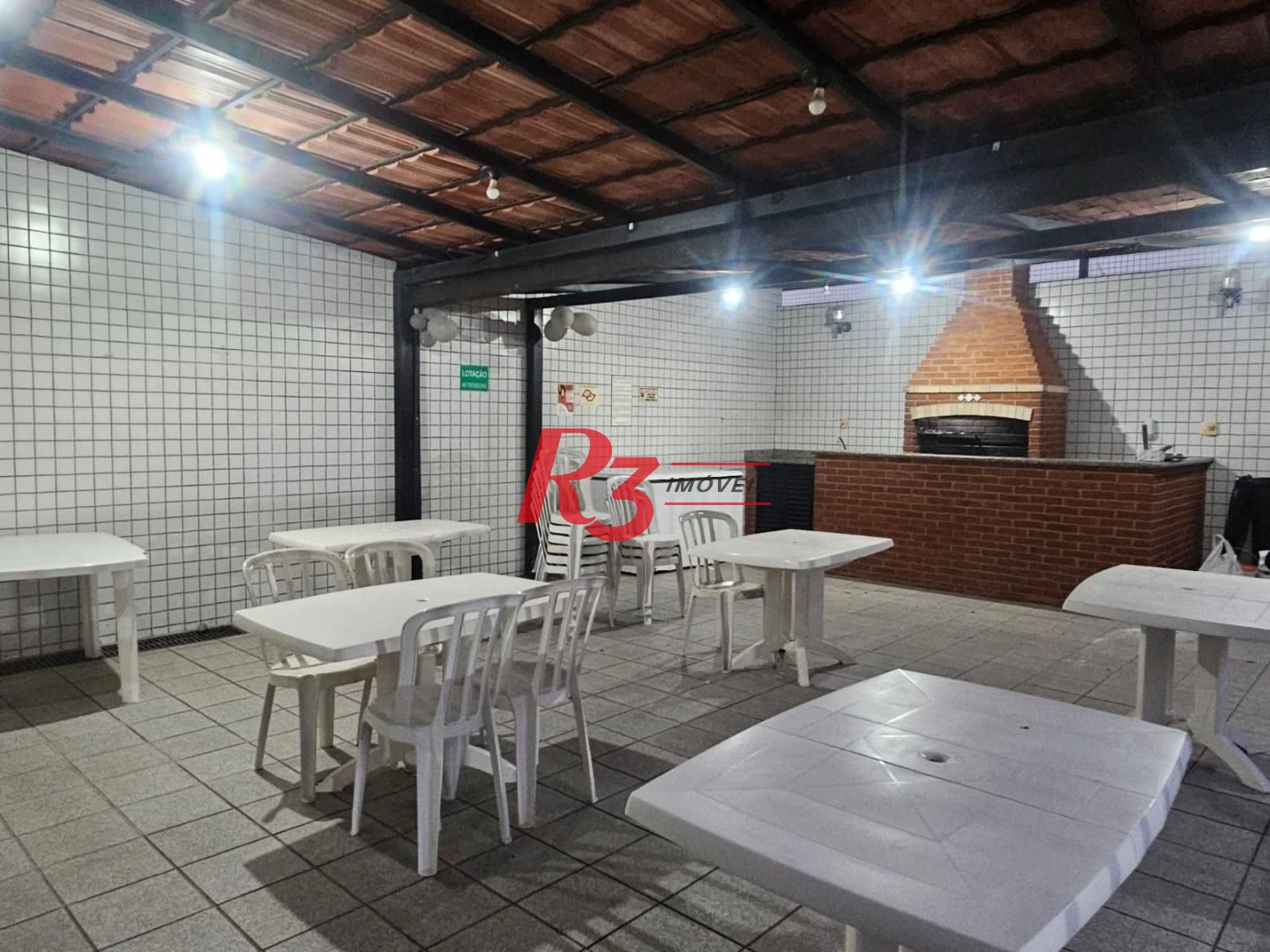 Apartamento com 3 dormitórios à venda, 120 m² por R$ 1.790.000,00 - Pompéia - Santos/SP