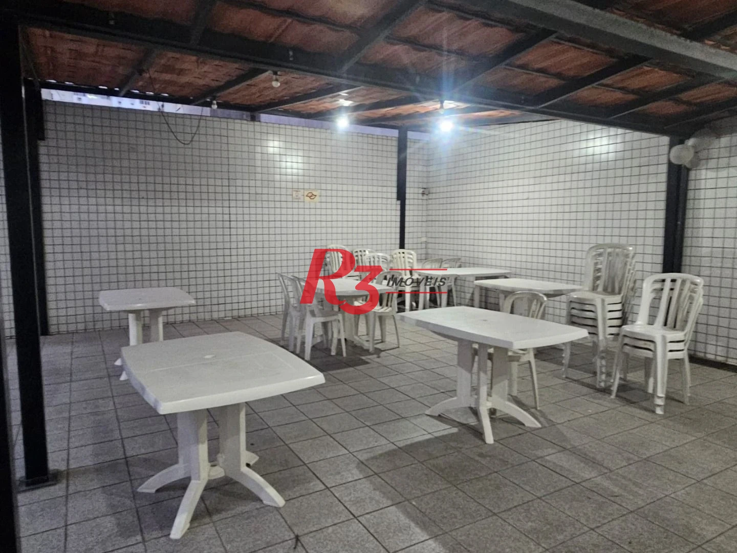 Apartamento com 3 dormitórios à venda, 120 m² por R$ 1.790.000,00 - Pompéia - Santos/SP