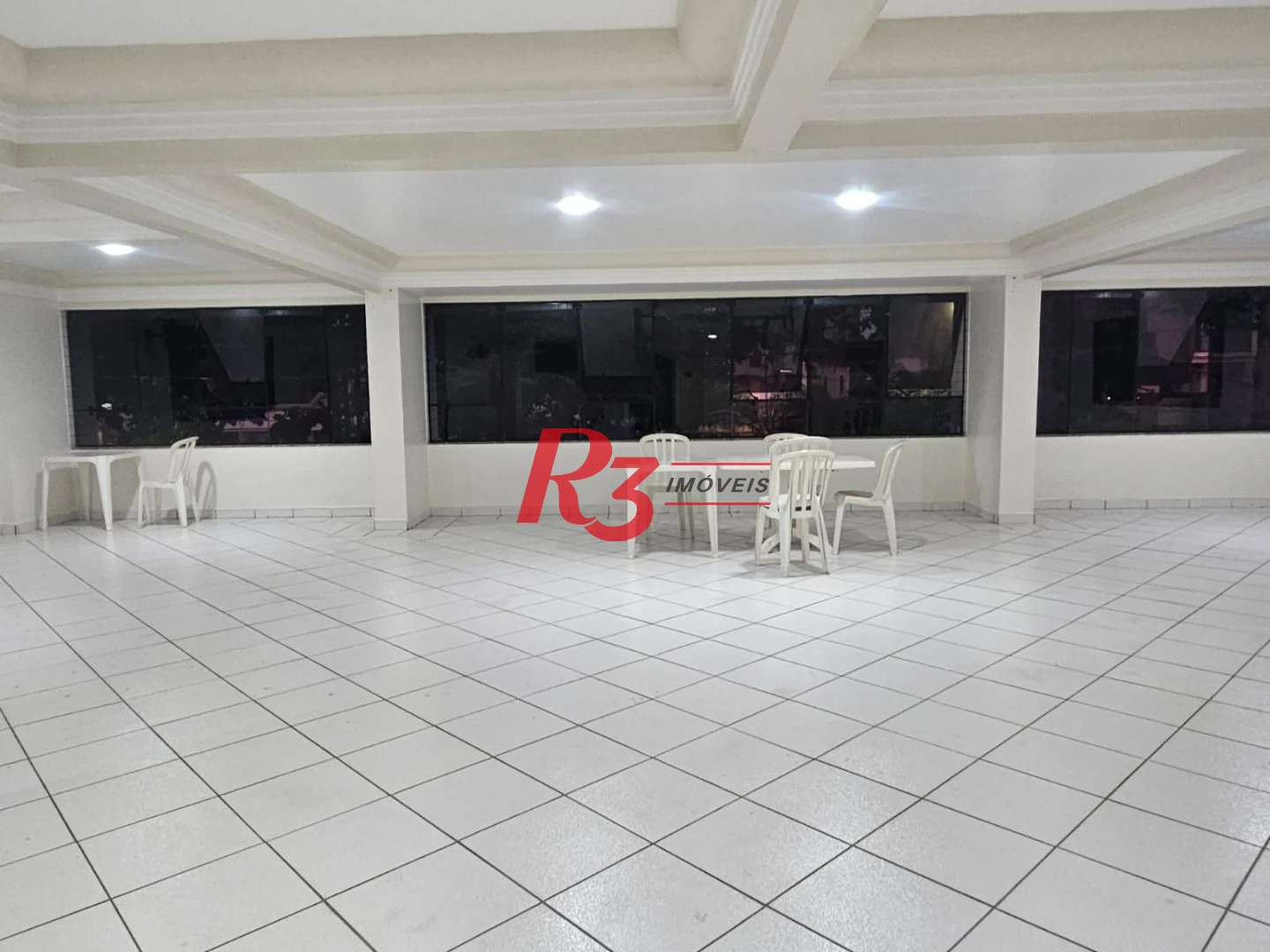 Apartamento com 3 dormitórios à venda, 120 m² por R$ 1.790.000,00 - Pompéia - Santos/SP