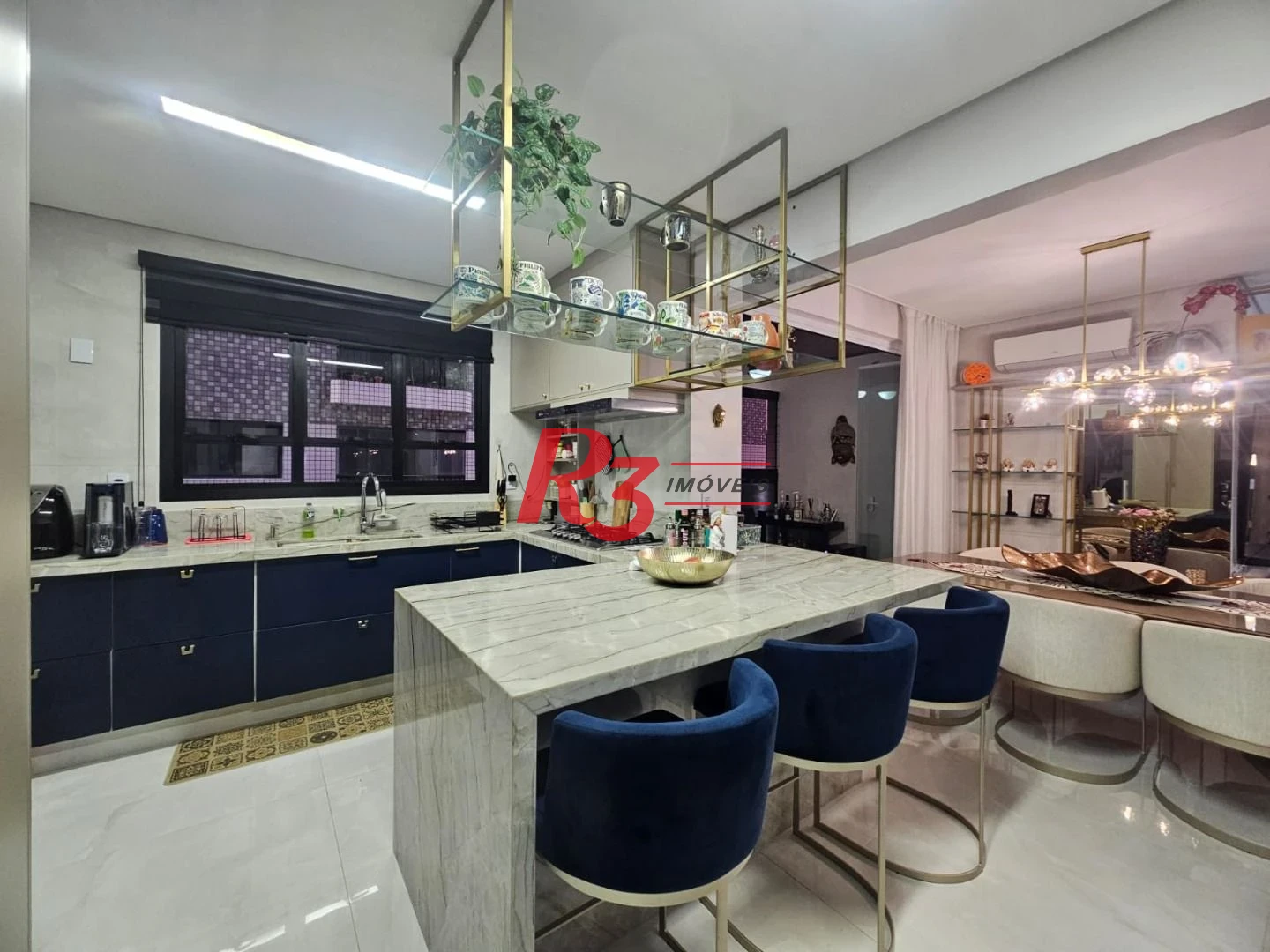 Apartamento com 3 dormitórios à venda, 120 m² por R$ 1.790.000,00 - Pompéia - Santos/SP