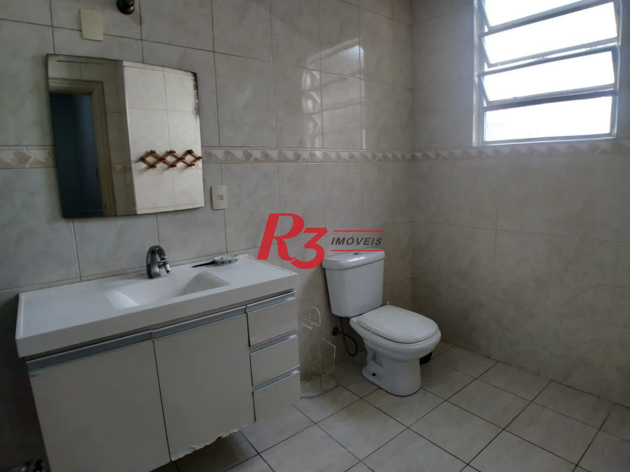 Casa com 6 dormitórios, 223 m² - venda por R$ 900.000,00 ou aluguel por R$ 9.910,60/mês - Vila Matias - Santos/SP