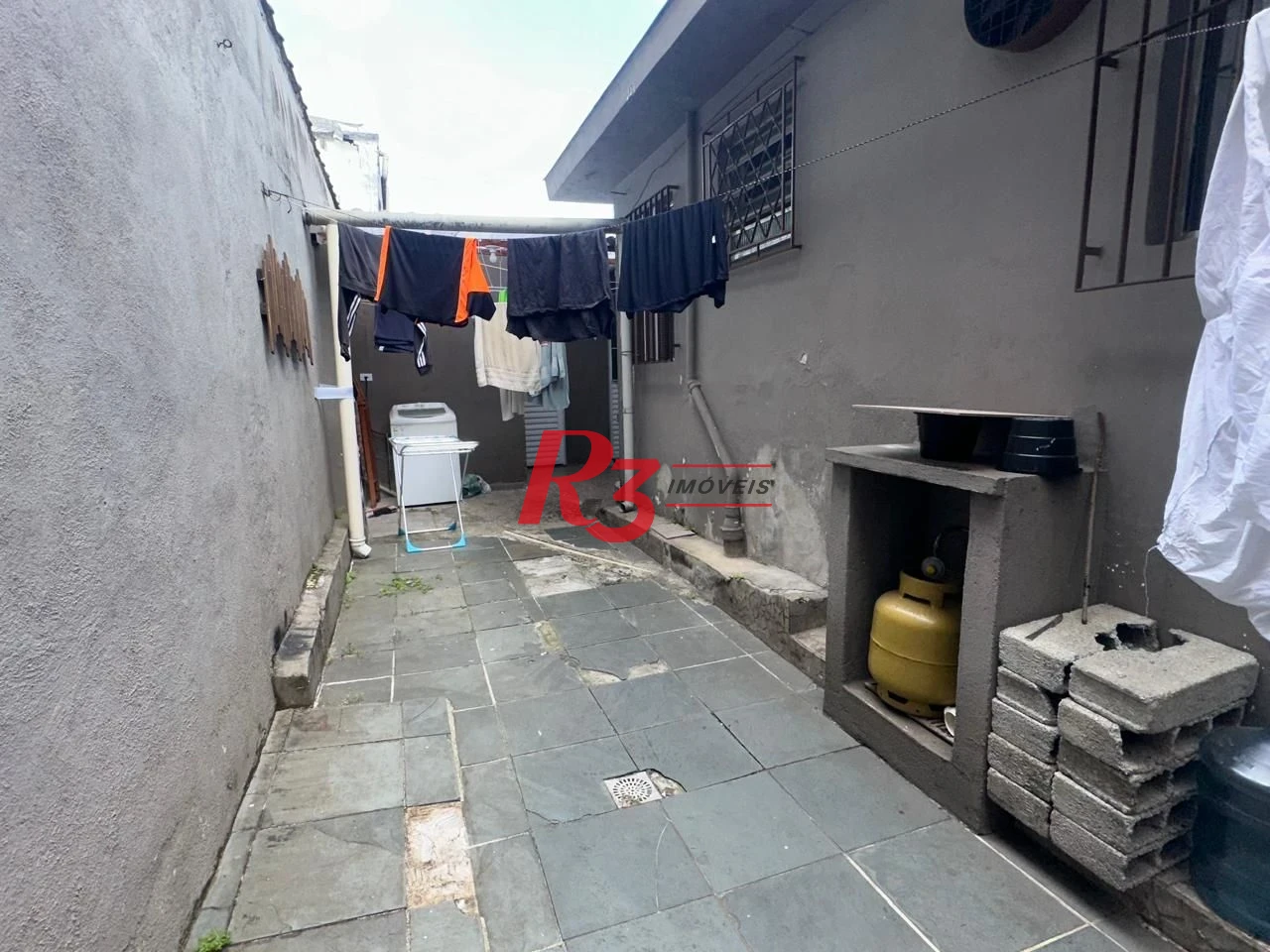 Casa com 6 dormitórios, 223 m² - venda por R$ 900.000,00 ou aluguel por R$ 9.910,60/mês - Vila Matias - Santos/SP