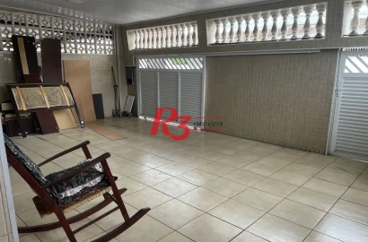 Casa com 3 dormitórios à venda, 230 m² por R$ 400.000,00 - Castelo - Santos/SP