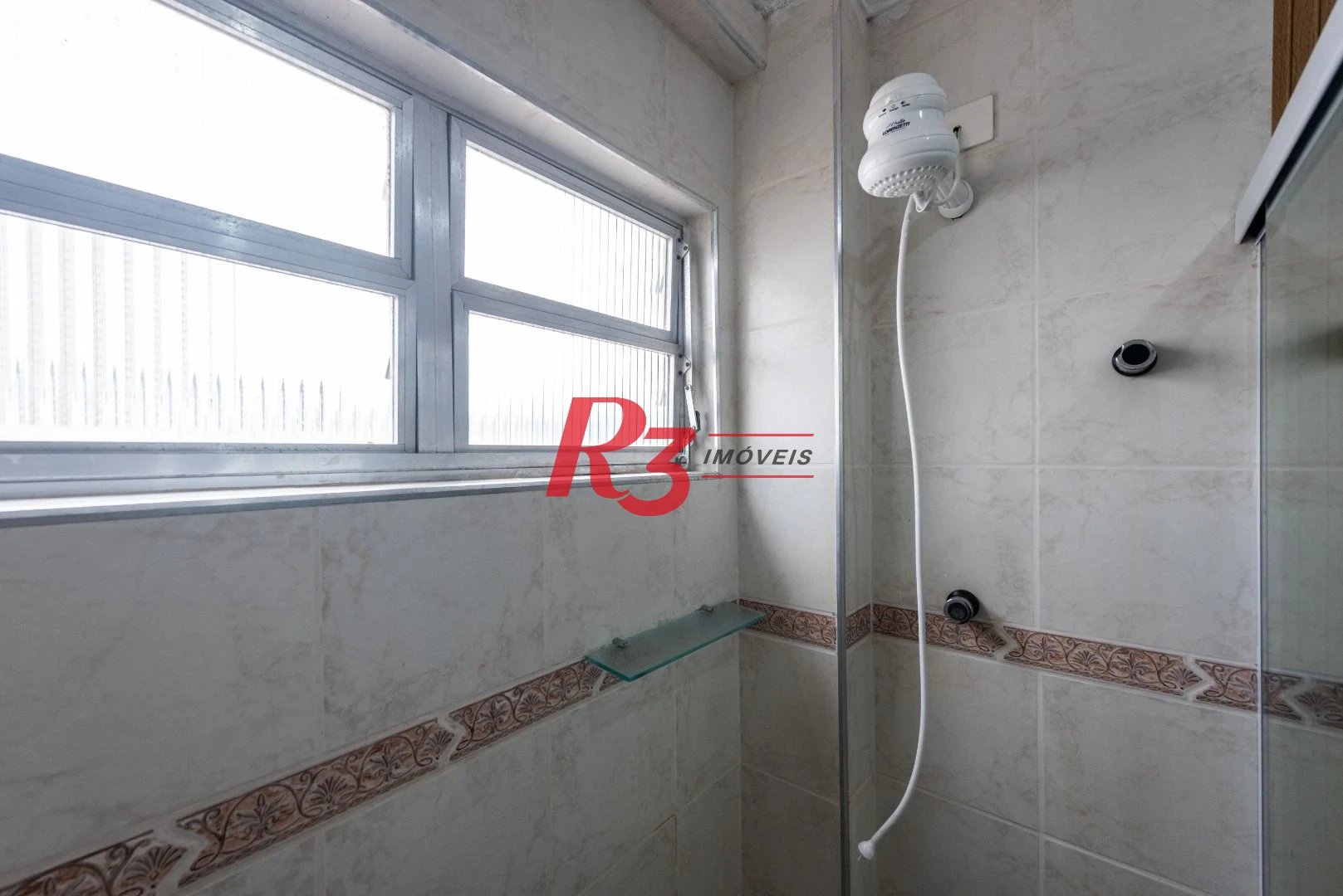 Apartamento para alugar, 86 m² por R$ 5.000,02/mês - Boqueirão - Santos/SP