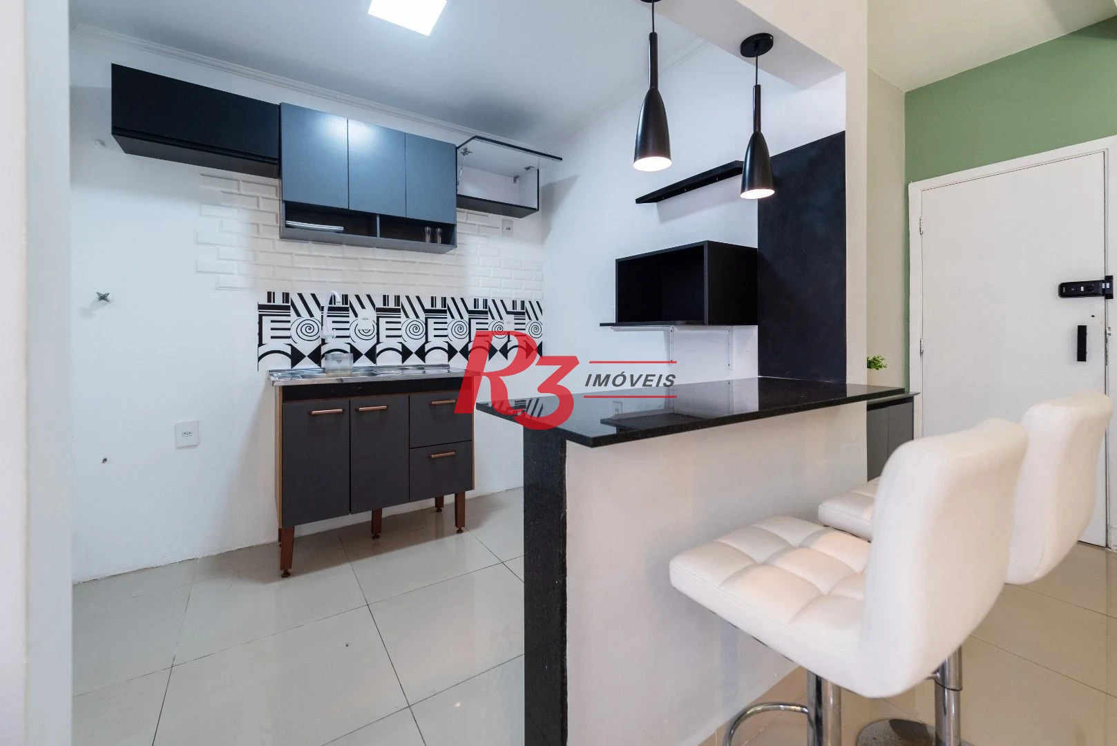 Apartamento para alugar, 86 m² por R$ 5.000,02/mês - Boqueirão - Santos/SP