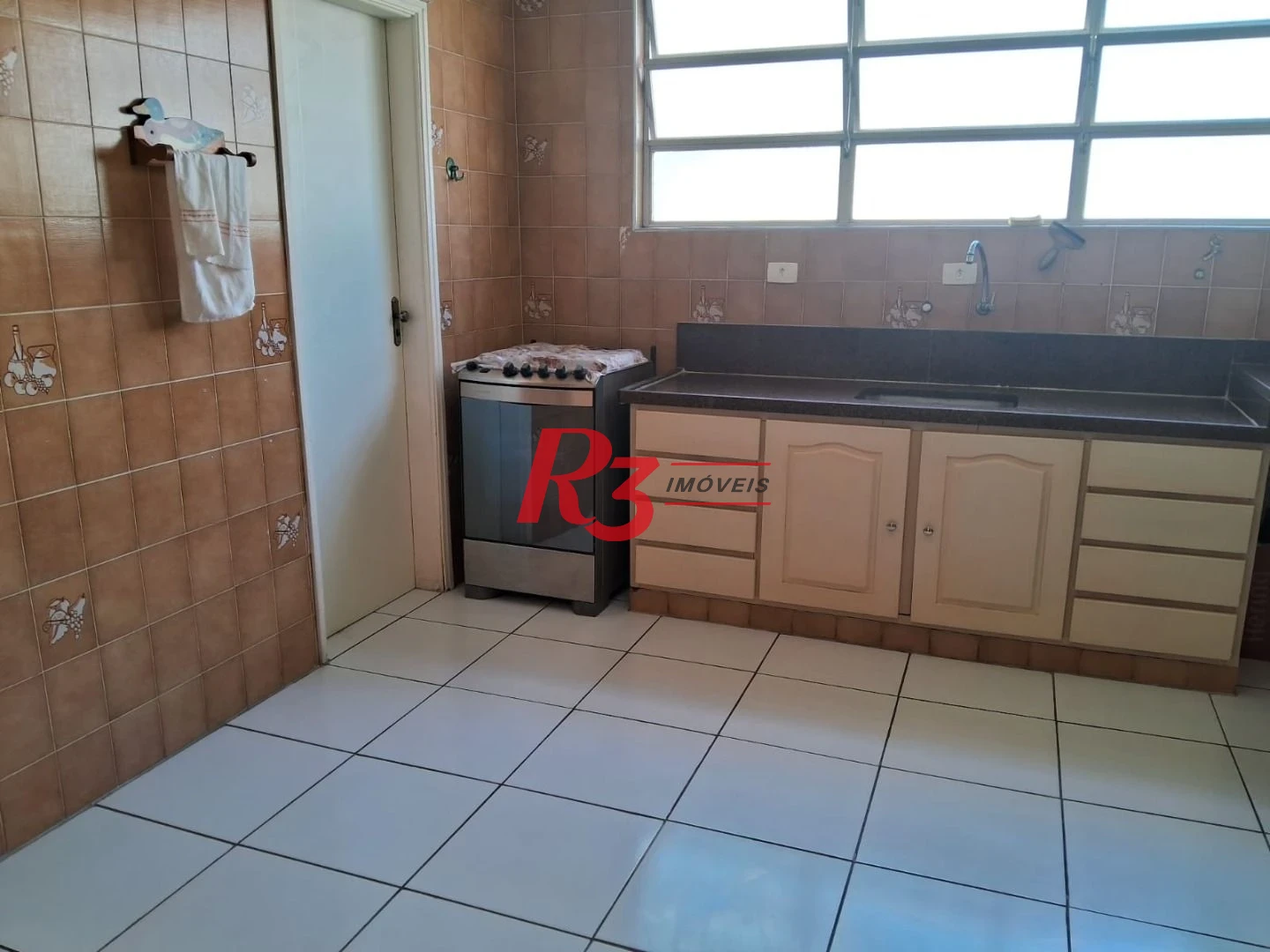 Apartamento para alugar, 210 m² por R$ 8.300,00/mês - Pompéia - Santos/SP