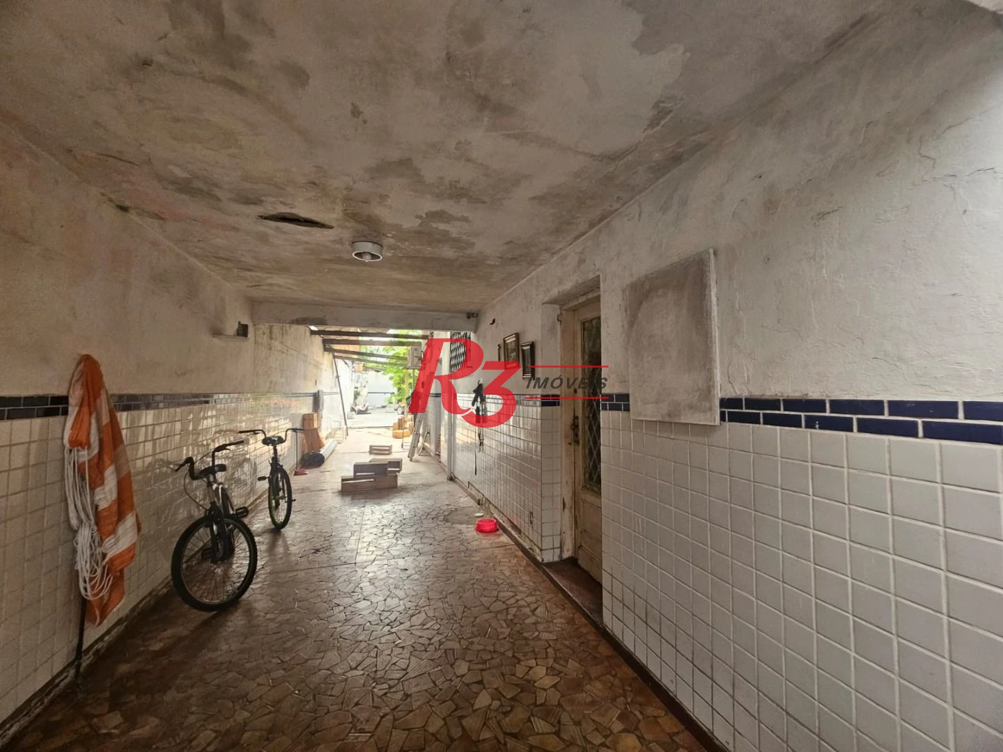 Terreno à venda, 500 m² por R$ 4.000.000,00 - Macuco - Santos/SP