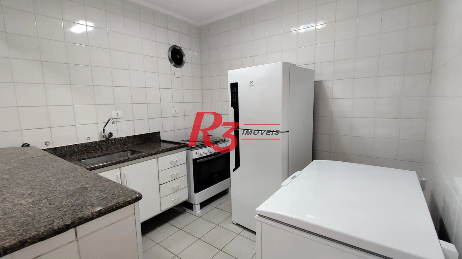 Apartamento com 1 dormitório à venda, 52 m² por R$ 379.000,00 - Campo Grande - Santos/SP