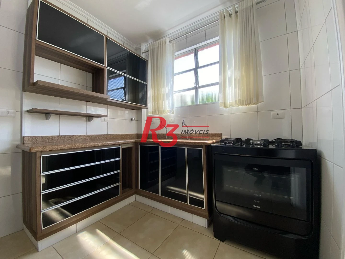 Apartamento com 2 dormitórios à venda, 95 m² por R$ 715.000,00 - Boqueirão - Santos/SP
