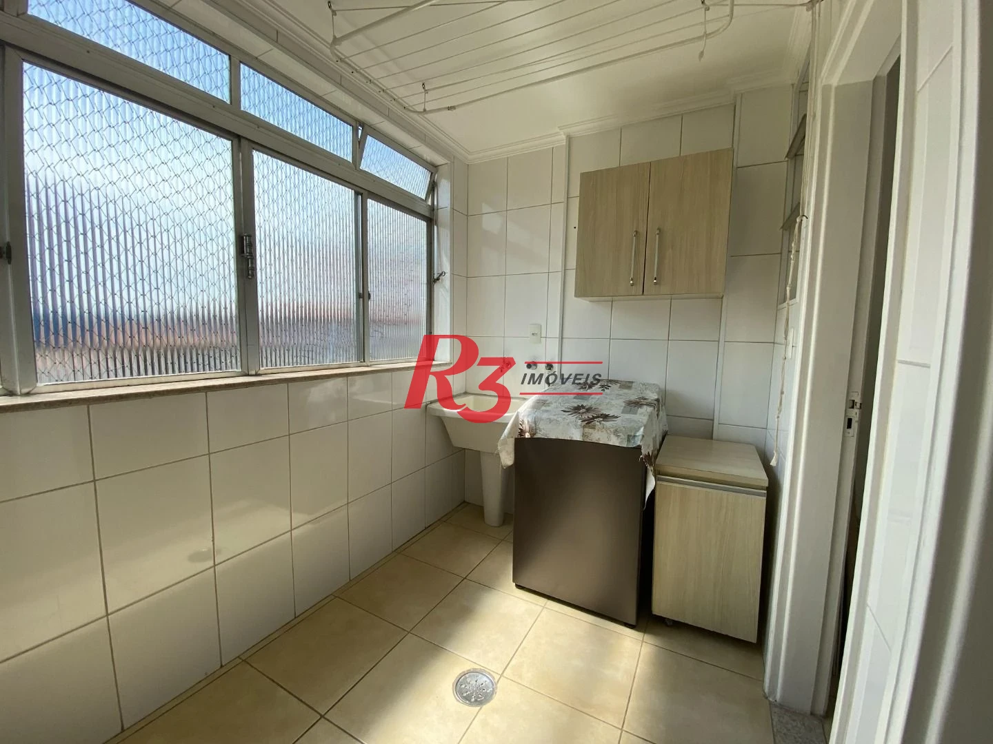 Apartamento com 2 dormitórios à venda, 95 m² por R$ 715.000,00 - Boqueirão - Santos/SP