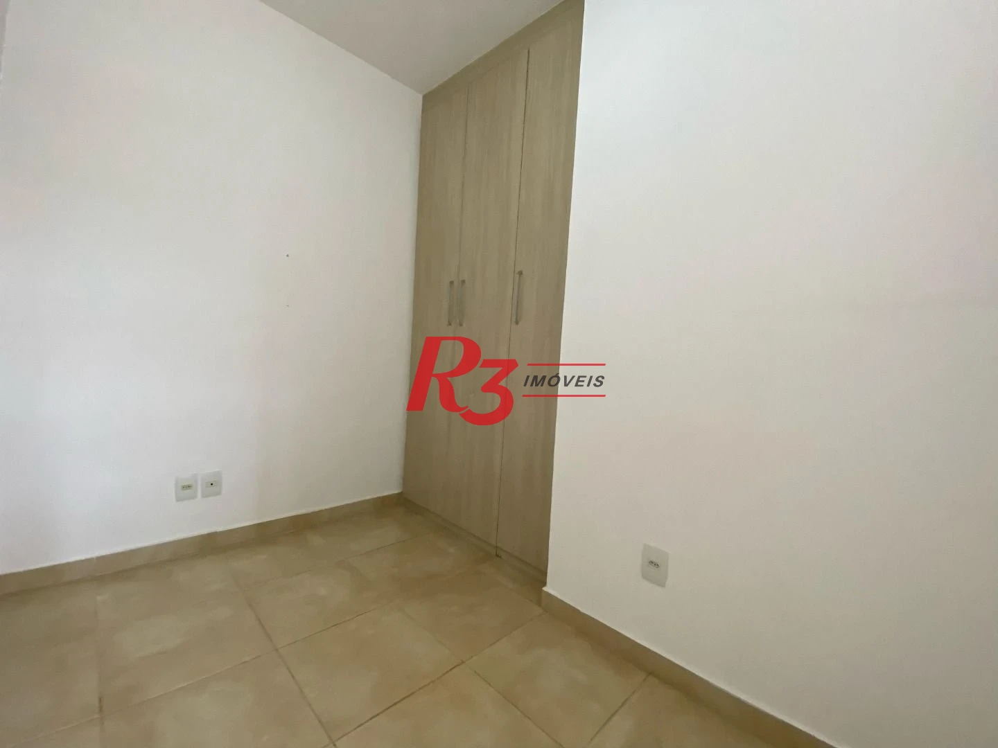 Apartamento com 2 dormitórios à venda, 95 m² por R$ 715.000,00 - Boqueirão - Santos/SP